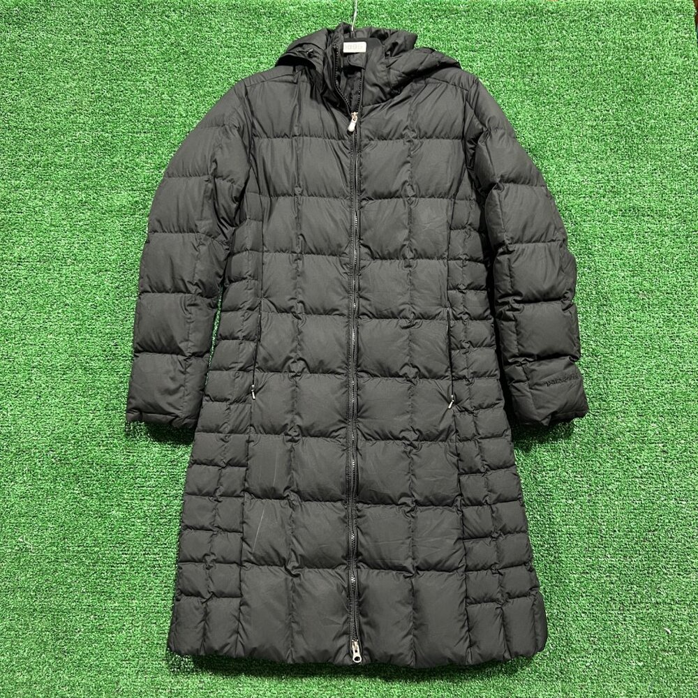 Womens Patagonia puffer jacket size small